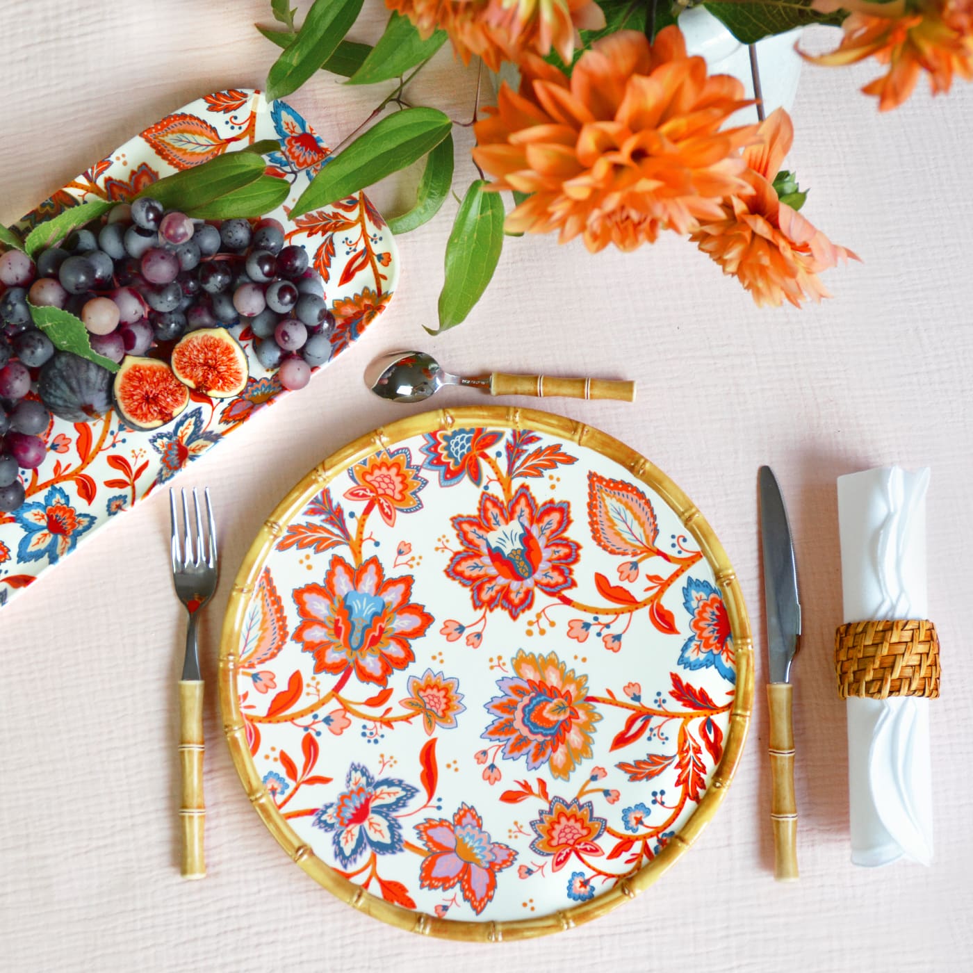 Plato grande de melamina con flores indias - Ø 28 cm