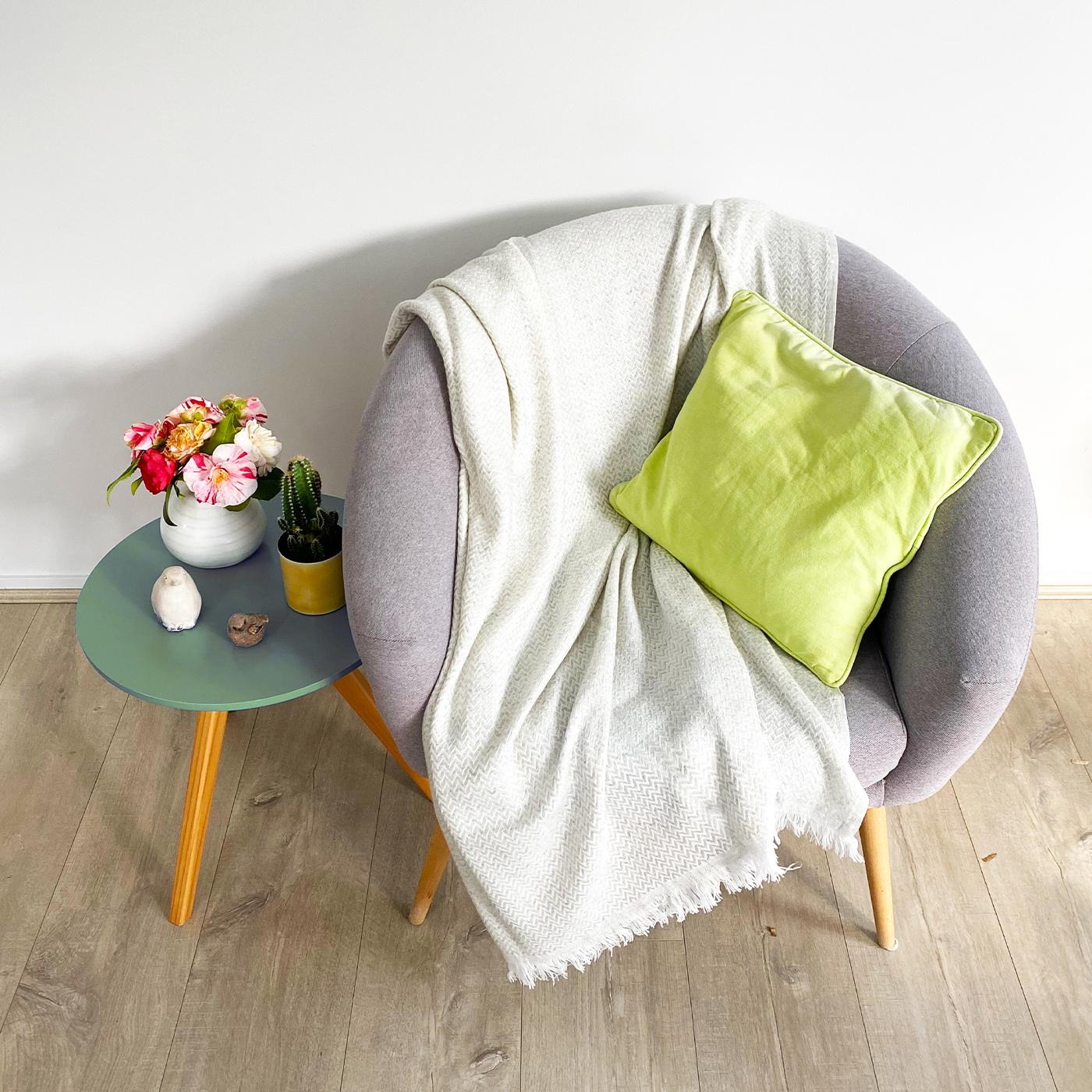 Manta ligera de cachemir y lana con pequeño diseño de espiguilla : Beige Almendra - 130 x 230 cm