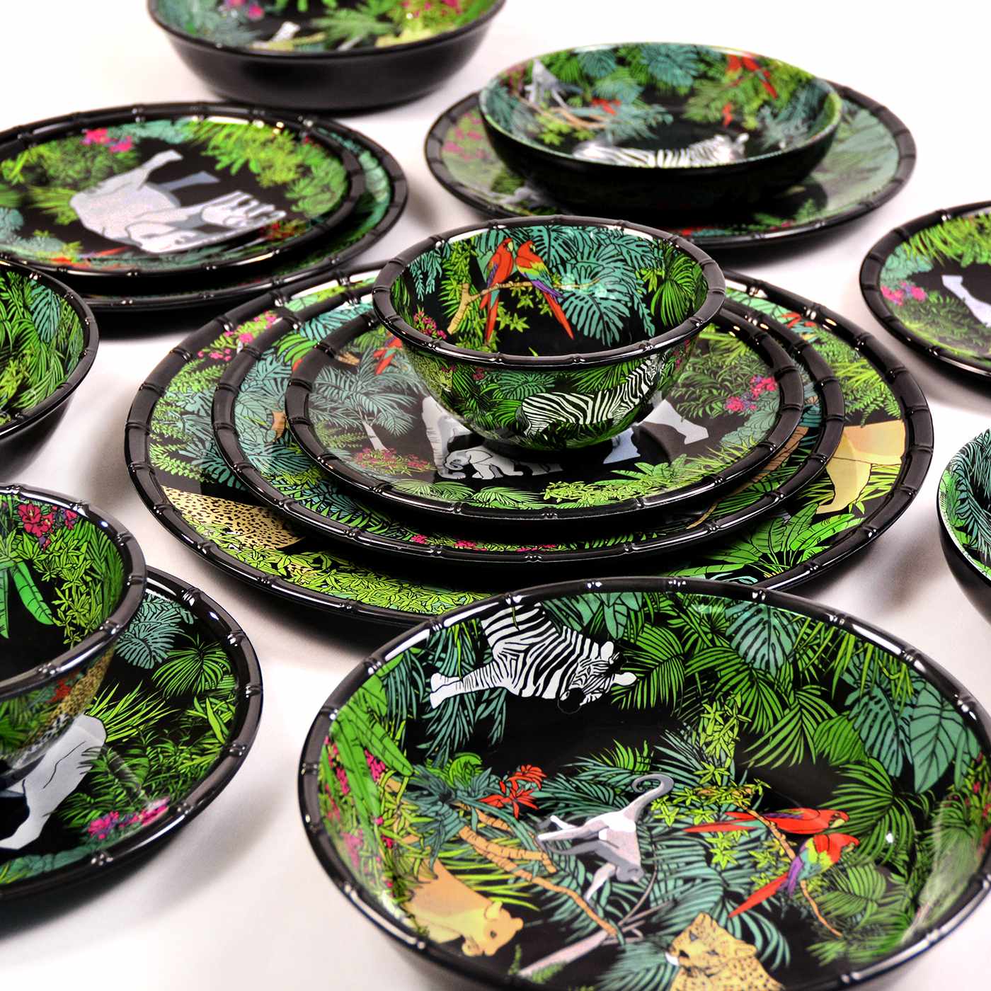 Juego de cubiertos para ensaladas de melamina negra - 25 cm