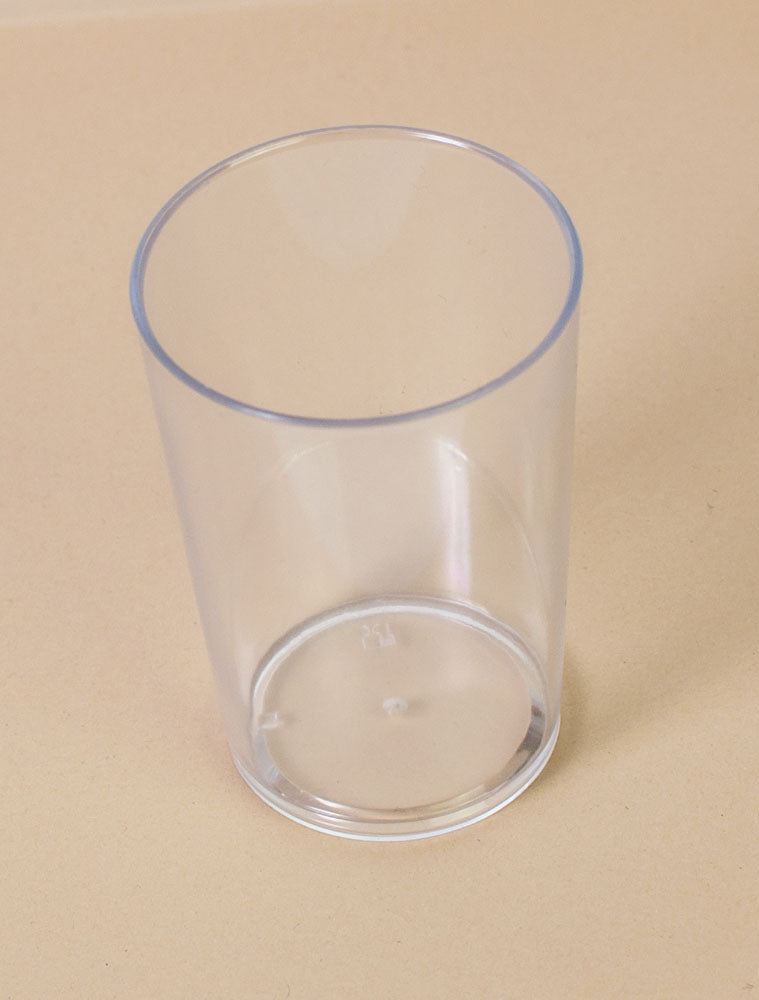 Vaso de agua plástico